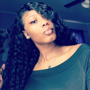 Meet your Posher, Catherine